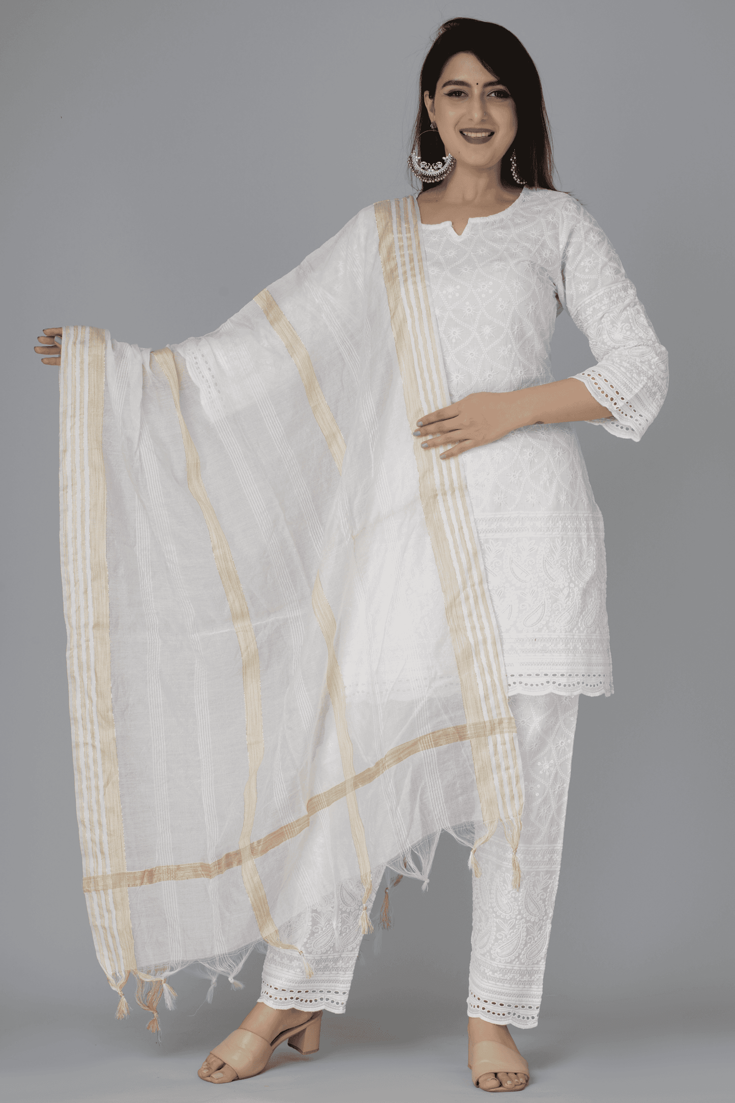 Nira Chikankari Kurti Pant & Dupatta Set by vaaki