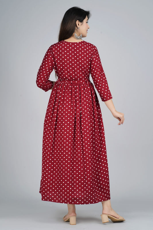 Avira Maroon Belted Anarkali Kurta - View 2